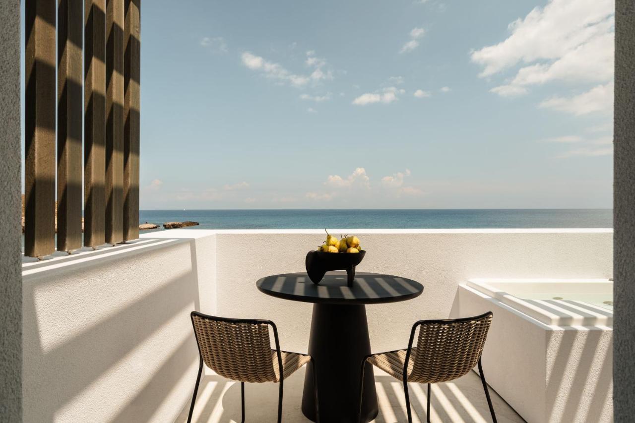 Naxos Rhyton Hotel Naxos City Bagian luar foto