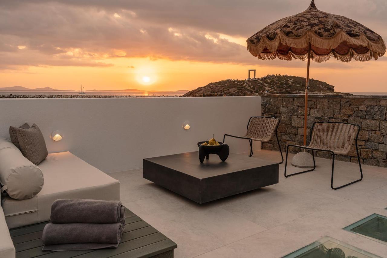 Naxos Rhyton Hotel Naxos City Bagian luar foto