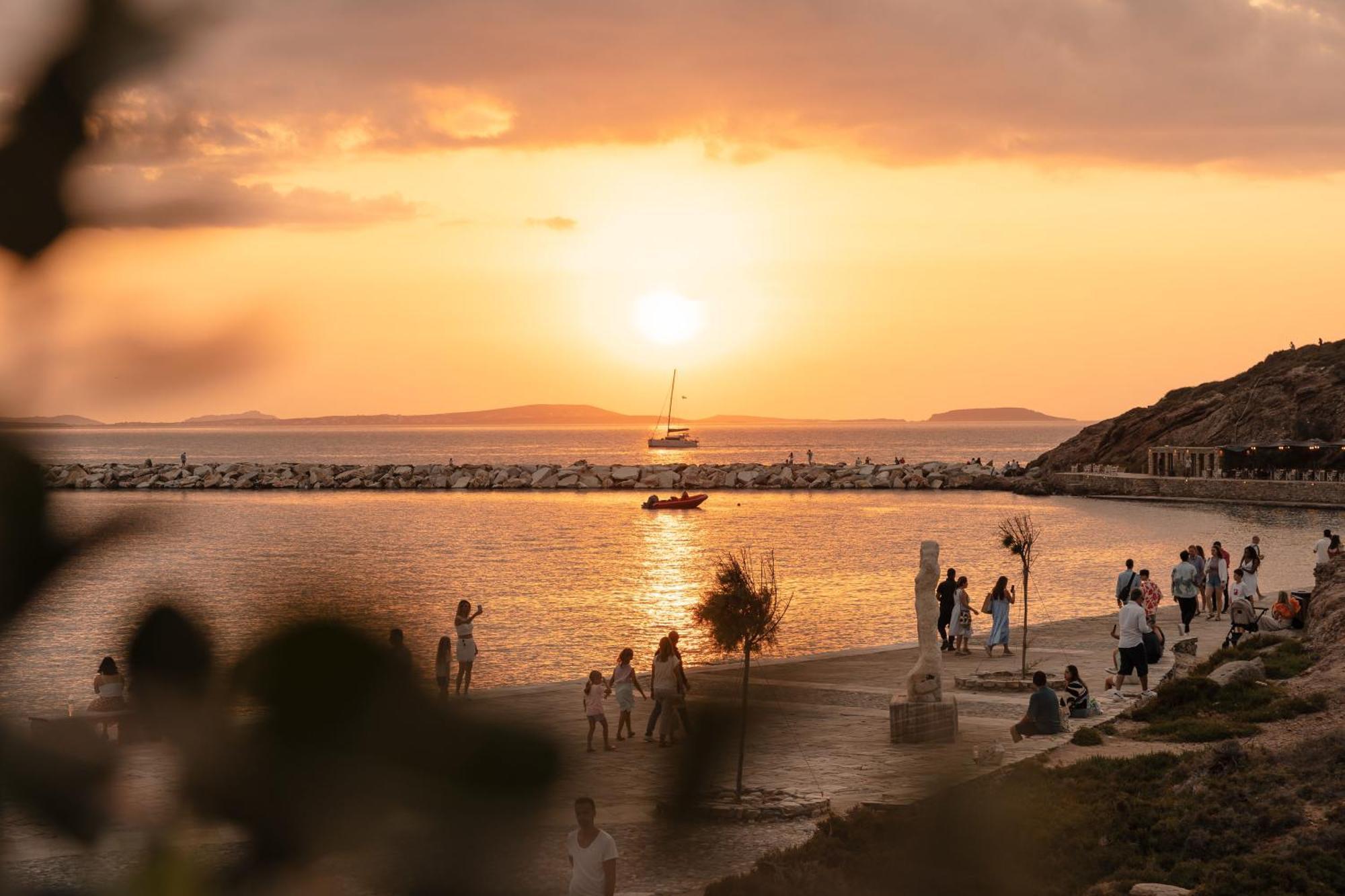 Naxos Rhyton Hotel Naxos City Bagian luar foto